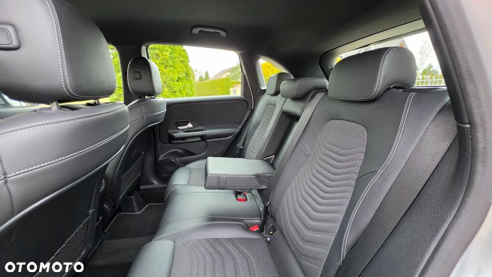 Mercedes-Benz Klasa B - 27