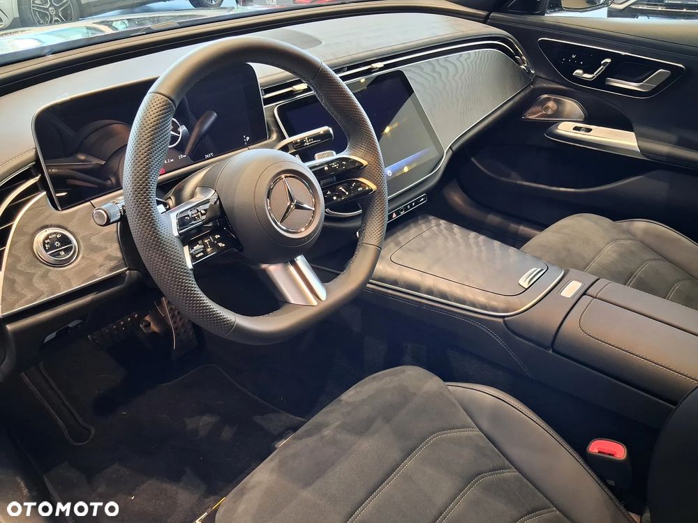 Mercedes-Benz Klasa E 220 d 4-Matic - 11