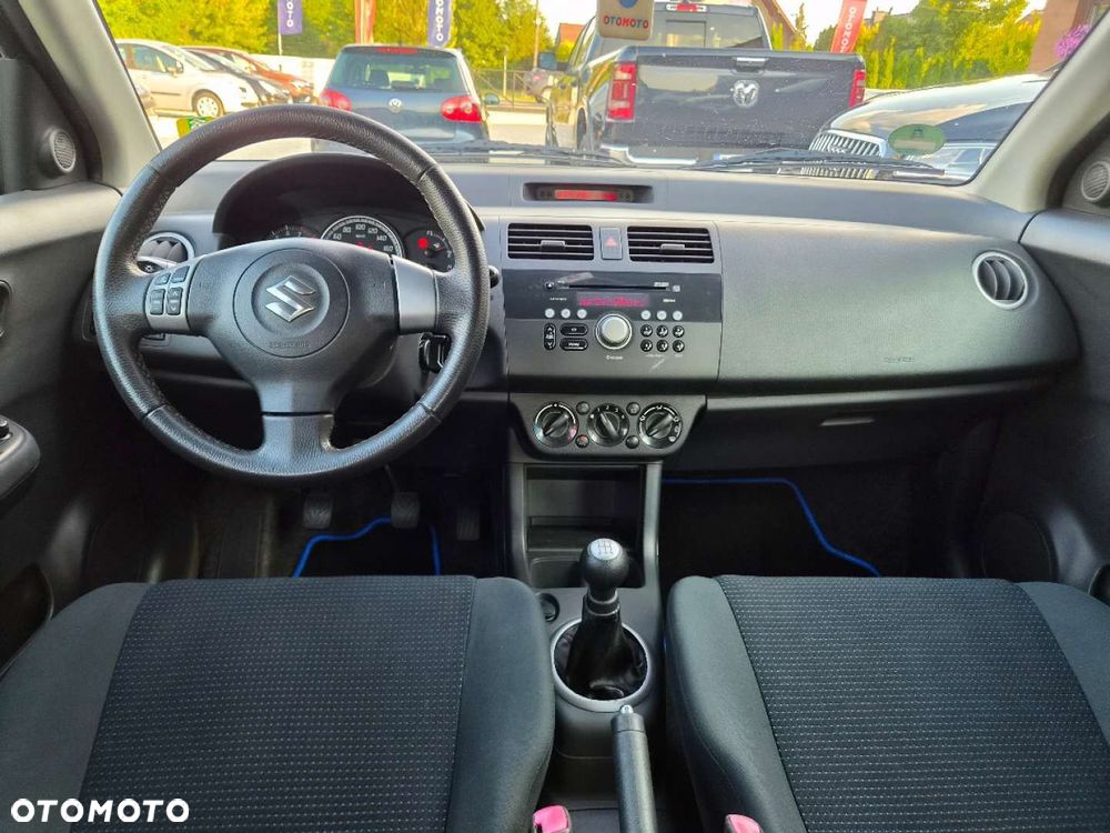 Suzuki Swift - 24