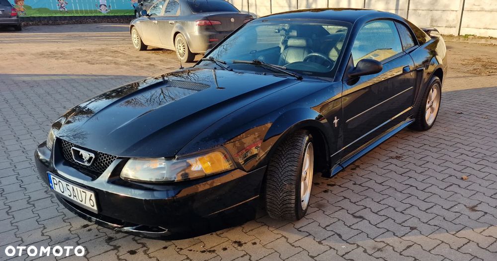 Ford Mustang - 3