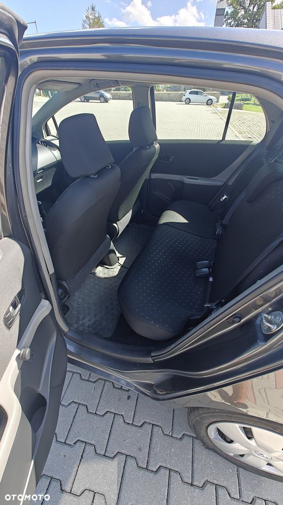 Toyota Yaris - 6