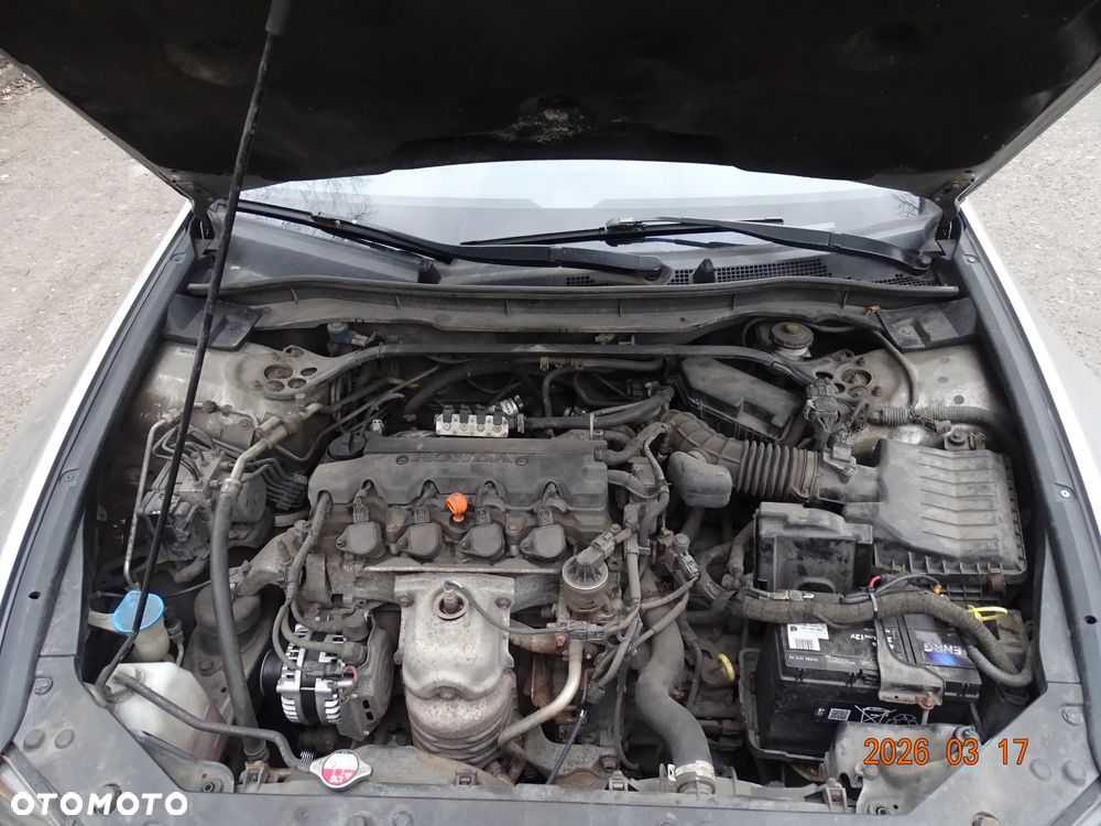 Honda Accord 2.0 Elegance - 21