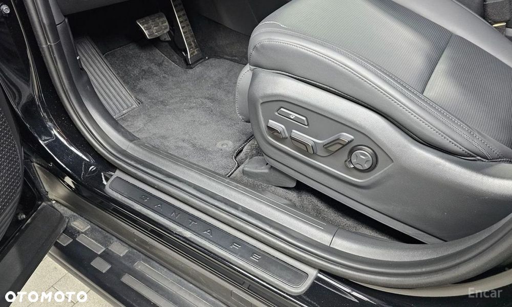 Hyundai Santa Fe - 27