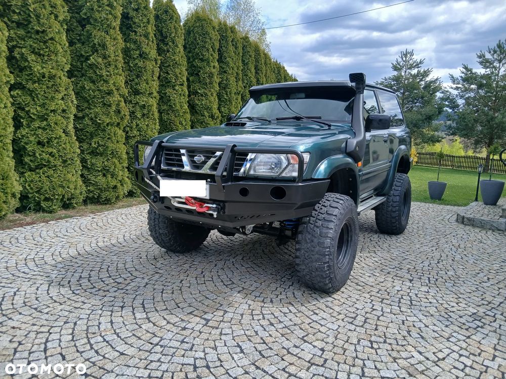 Nissan Patrol - 1