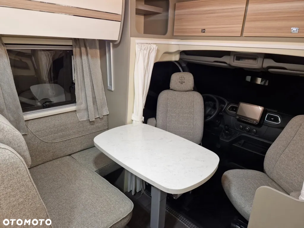Renault Kamper PółIntegra AHORN TQplus Queensbed Jak nowy! 9000km! FV23% - 4