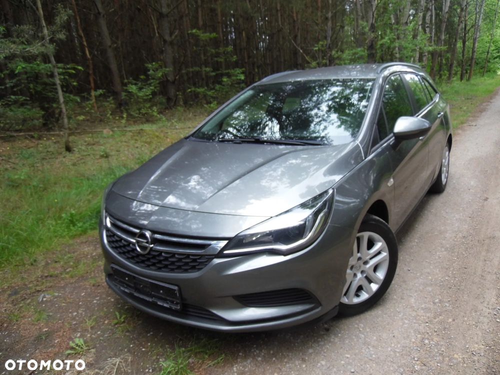 Opel Astra 1.6 CDTI DPF ecoFLEX TourerStart/Stop Exklusiv - 4