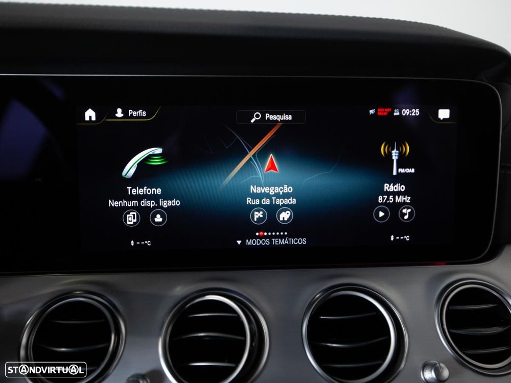 Mercedes-Benz E 300 de 4Matic T 9G-TRONIC AMG Line - 30