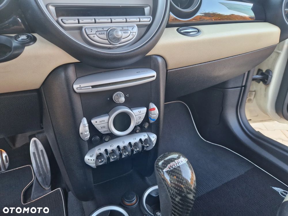 MINI Cooper S 50 Mayfair - 24