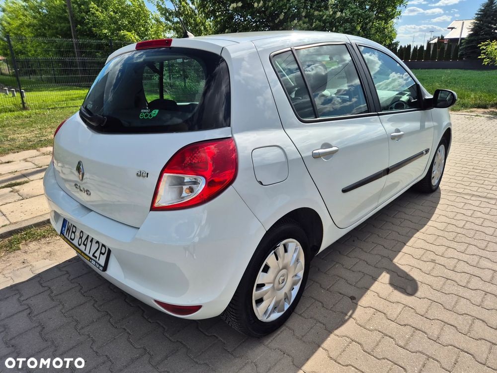Renault Clio 1.5 dCi Authentique - 20