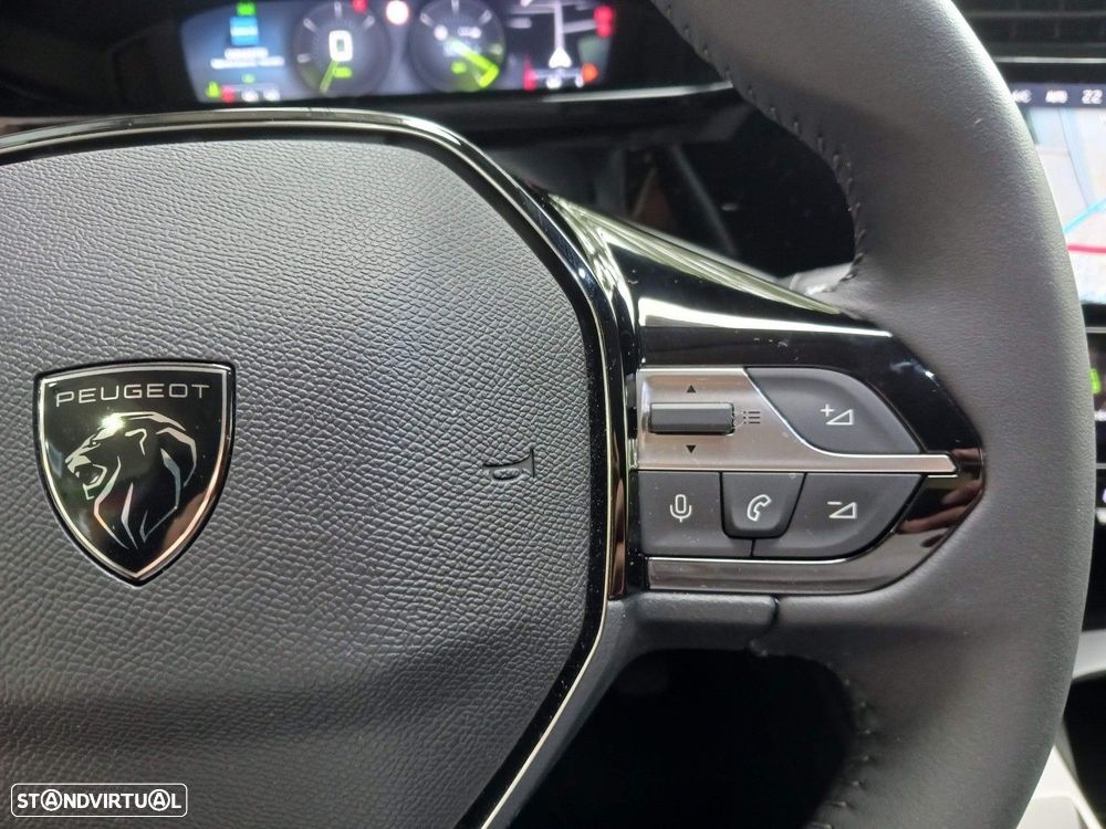 Peugeot 308 1.2 PureTech Allure Pack - 25
