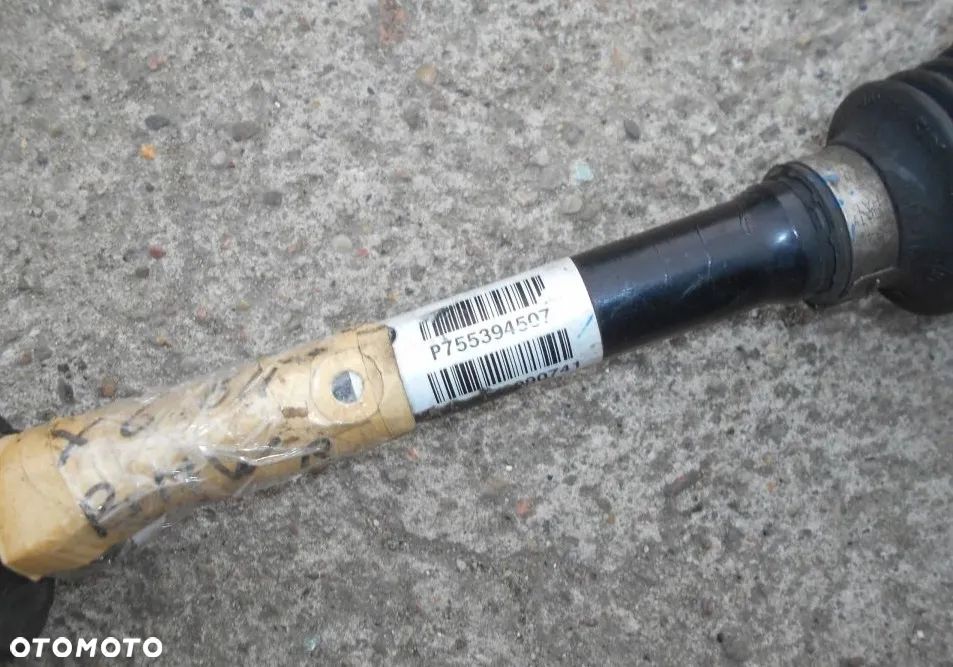 Półoś lewa przód BMW X5 E70 X6 E71 3,0 D 7553945 P755394504 - 4
