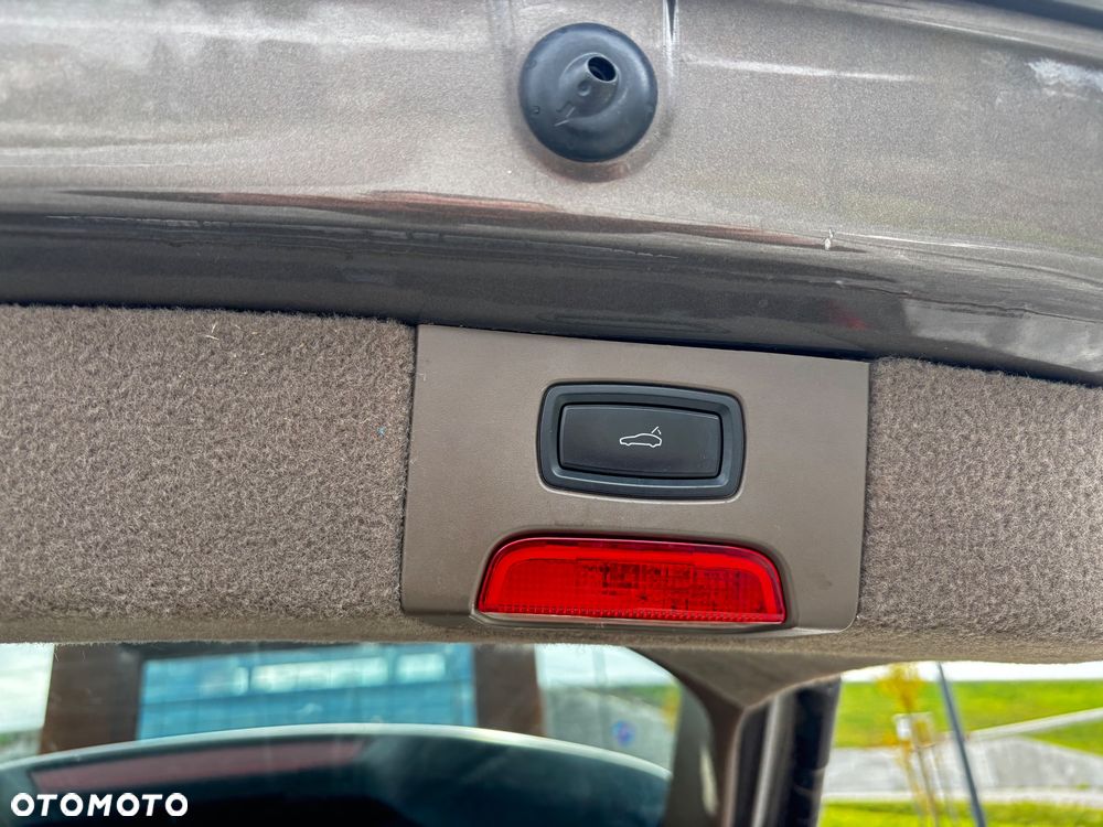 Porsche Cayenne Tiptronic S - 10
