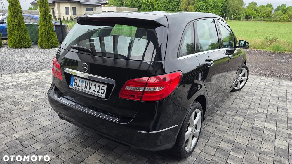 Mercedes-Benz Klasa B 200 (BlueEFFICIENCY) - 16