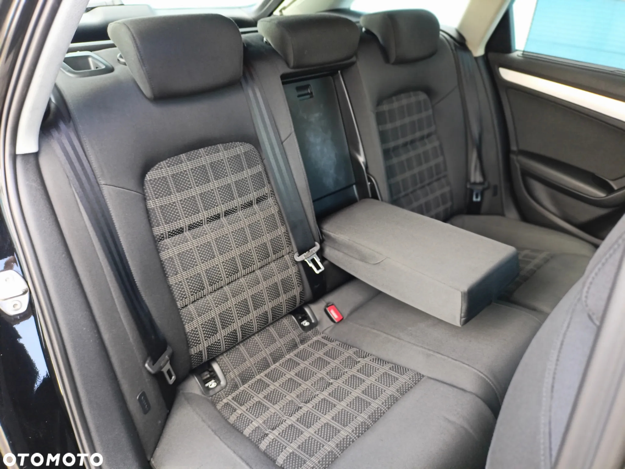 Audi A4 2.0 TDI DPF S line Sportpaket (plus) - 12