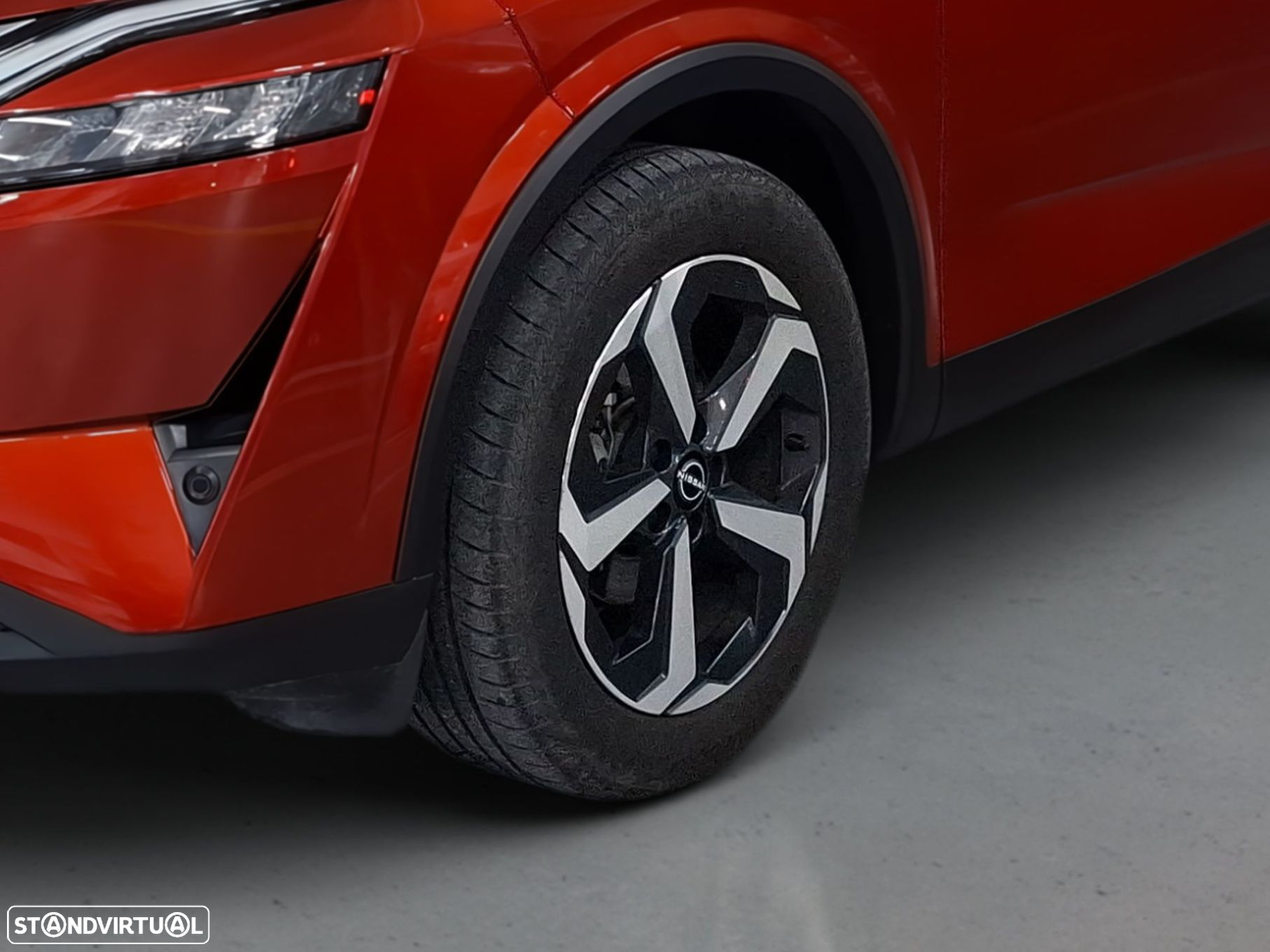 Nissan Qashqai 1.3 DIG-T N-Connecta LED+TT+SKY Xtronic - 4