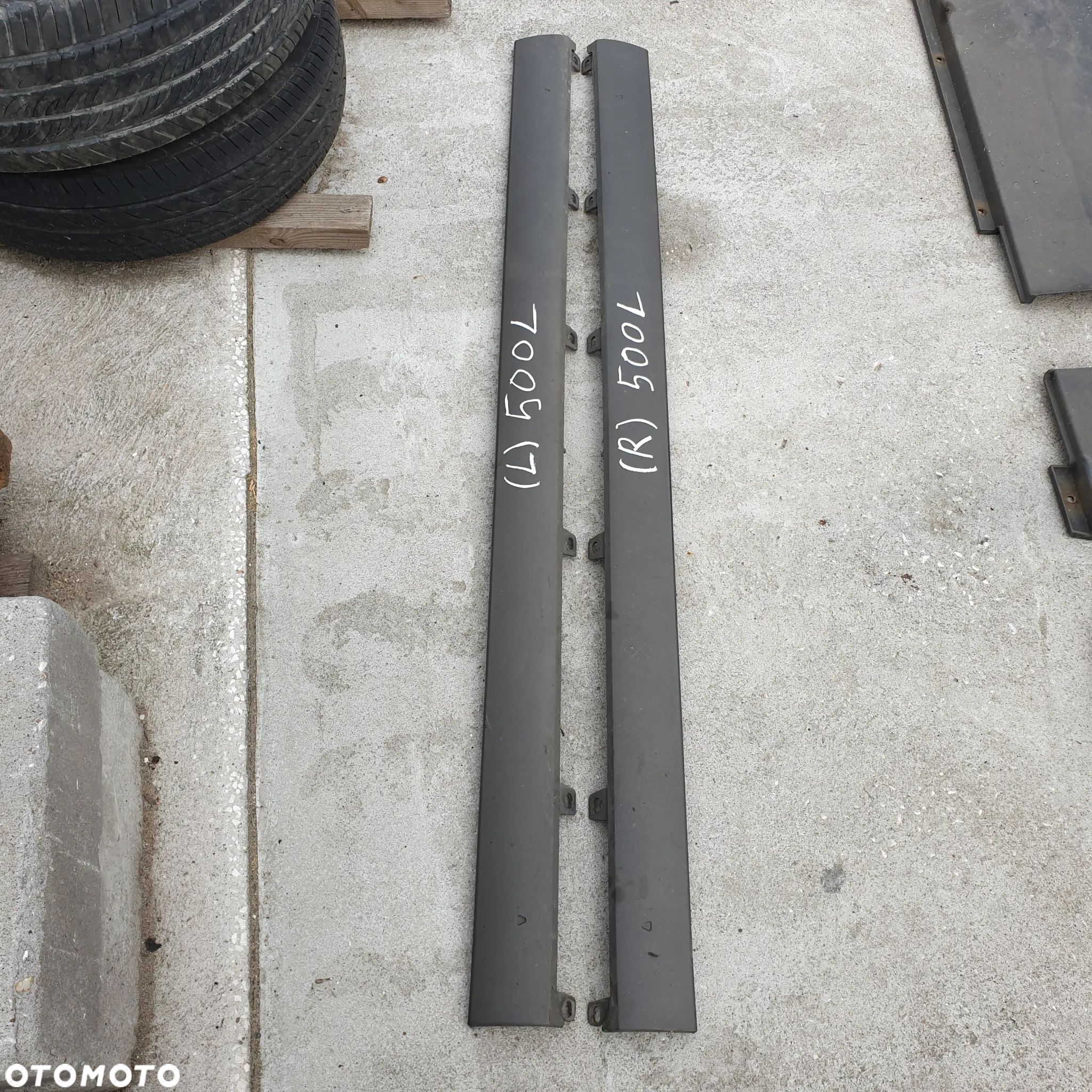 FIAT 500L 500 L LISTWA NAKLADKA PROGOWA LEWA 735568356 735568355 - 1