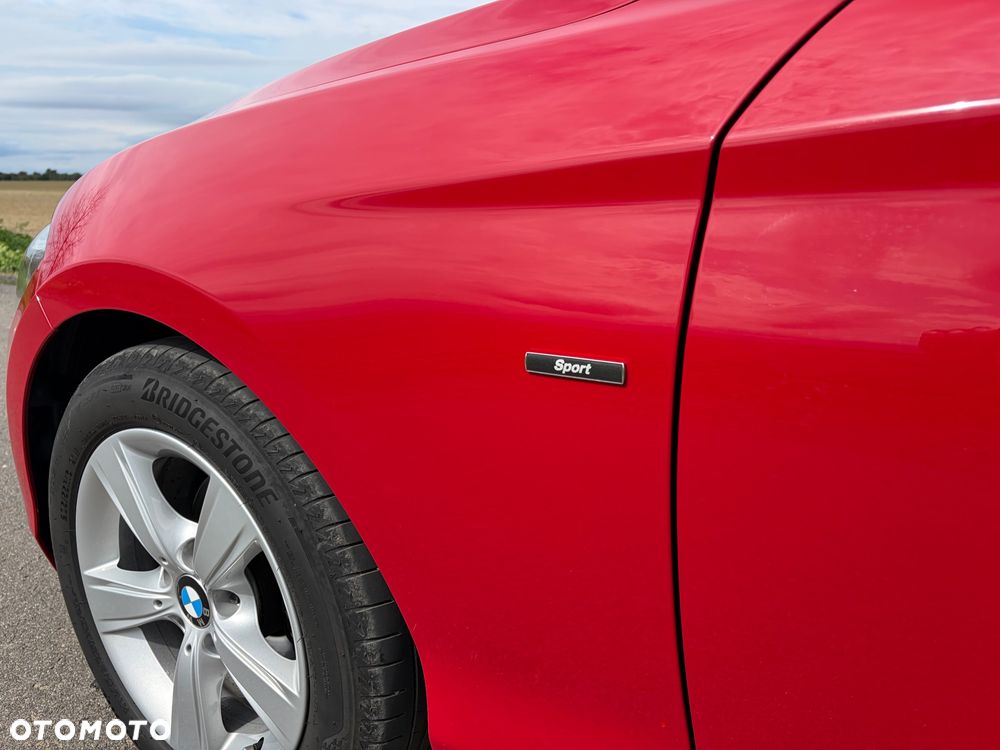 BMW Seria 1 116i Sport Line - 9