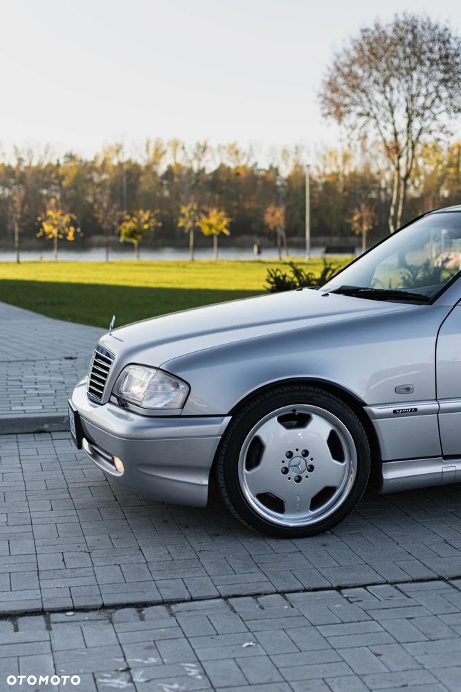Mercedes-Benz Klasa C 43 AMG - 15