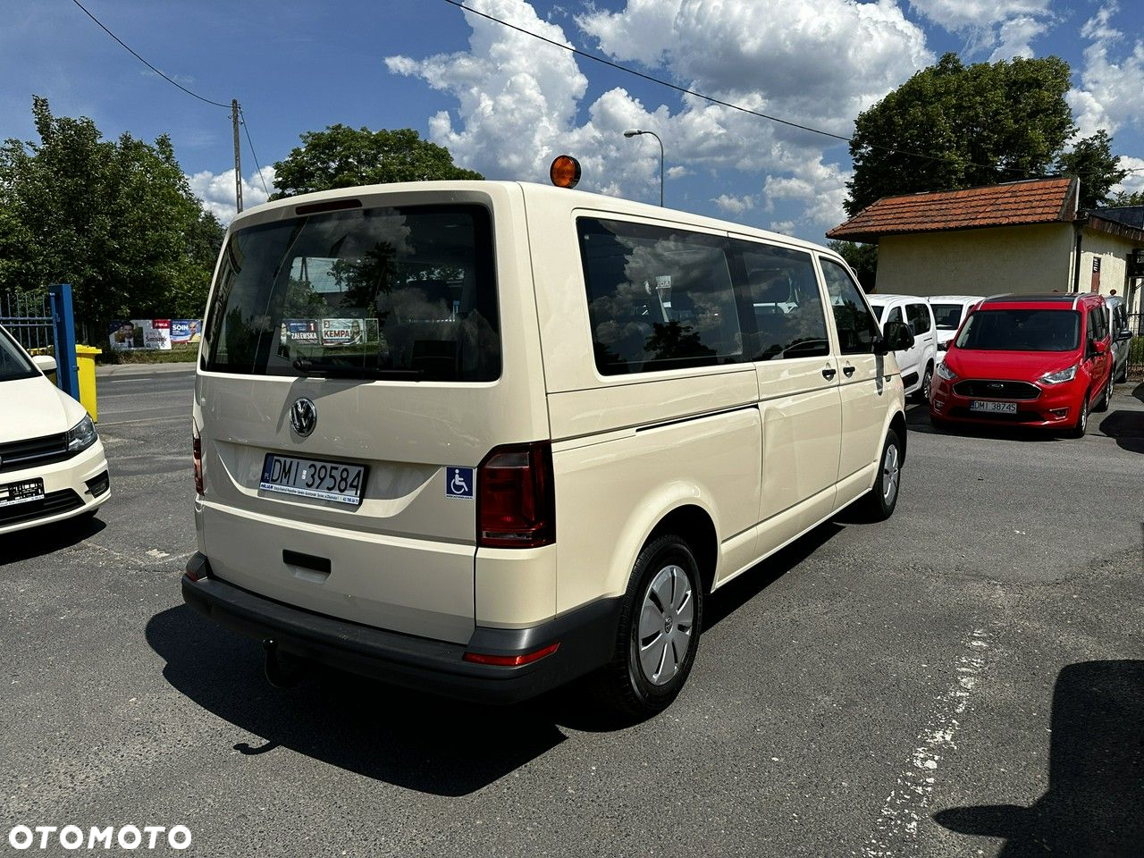 Volkswagen Caravelle 6.1 2.0 TDI L2 Highline DSG - 6