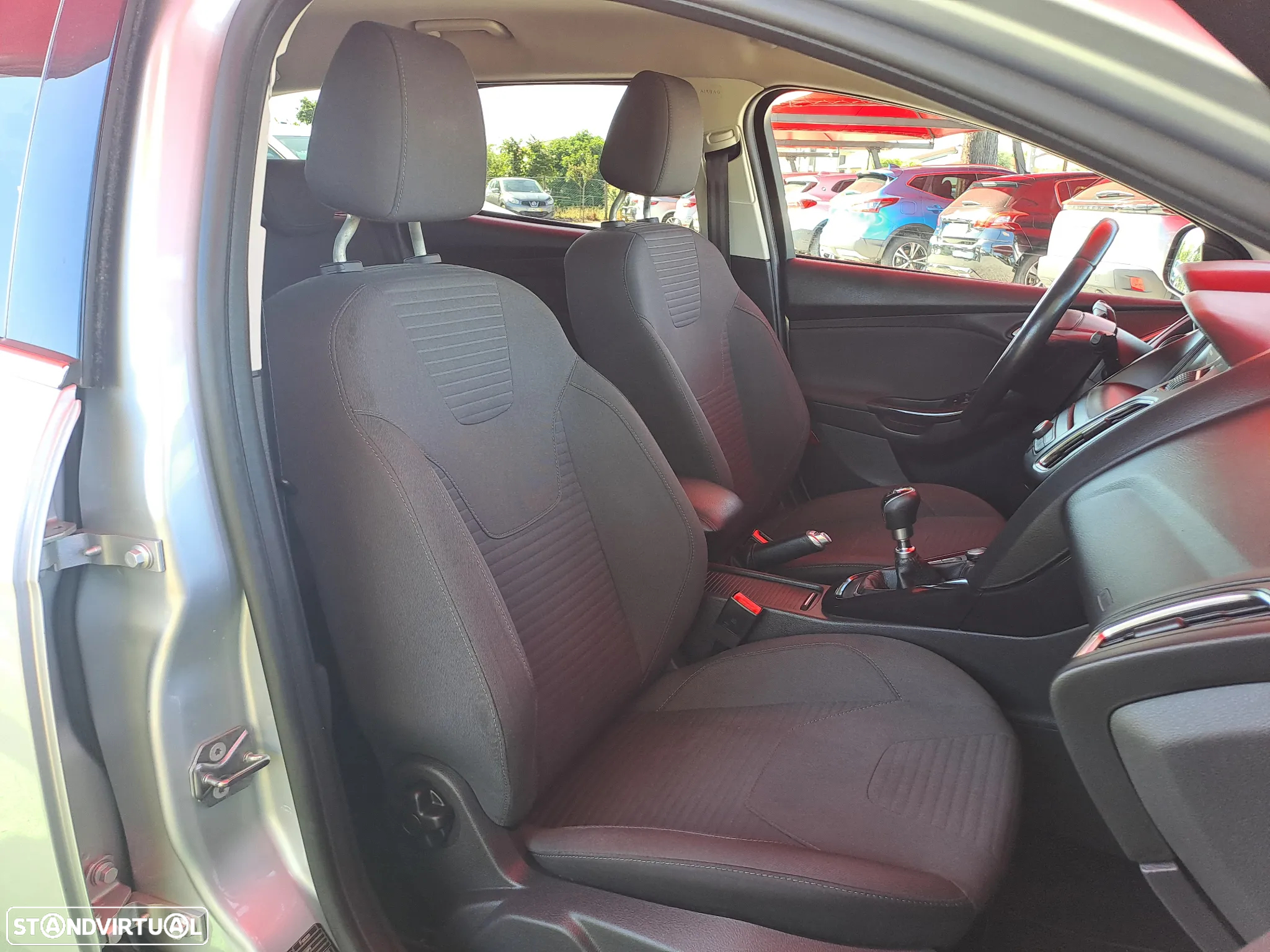 Ford Focus SW 1.5 TDCi EcoBlue Titanium - 15