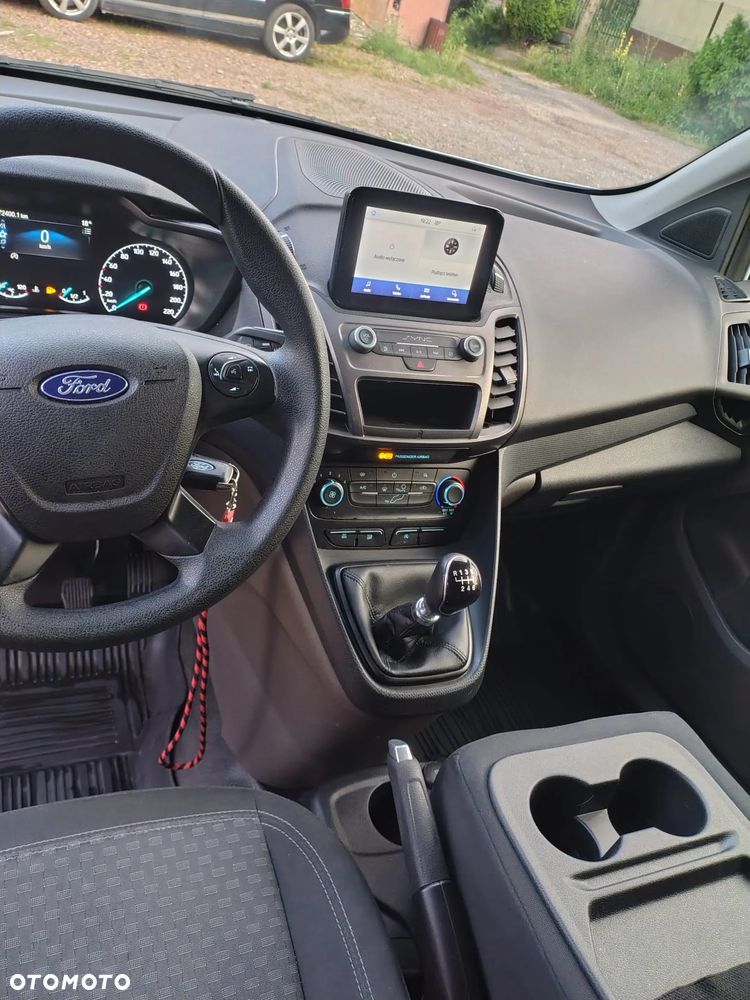 Ford Transit Connect - 8