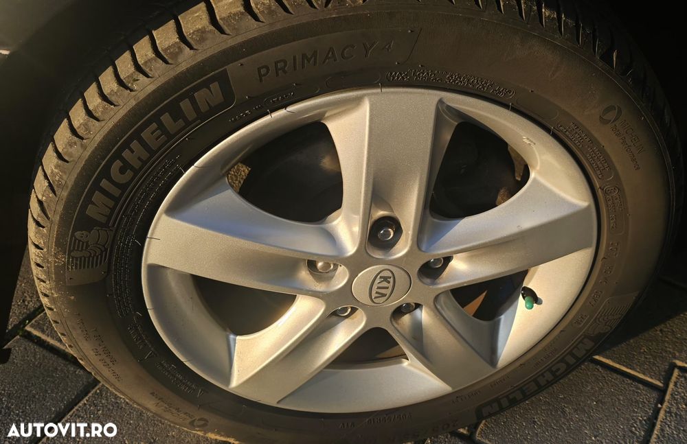 Kia Ceed - 19