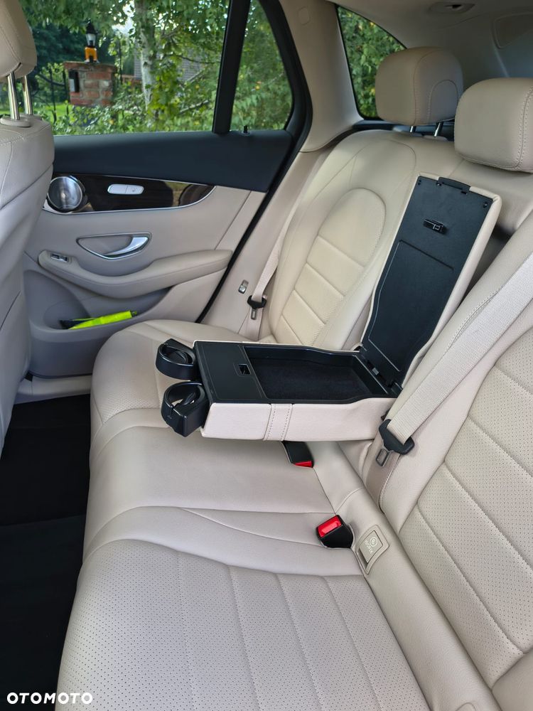 Mercedes-Benz GLC 300 4-Matic - 30