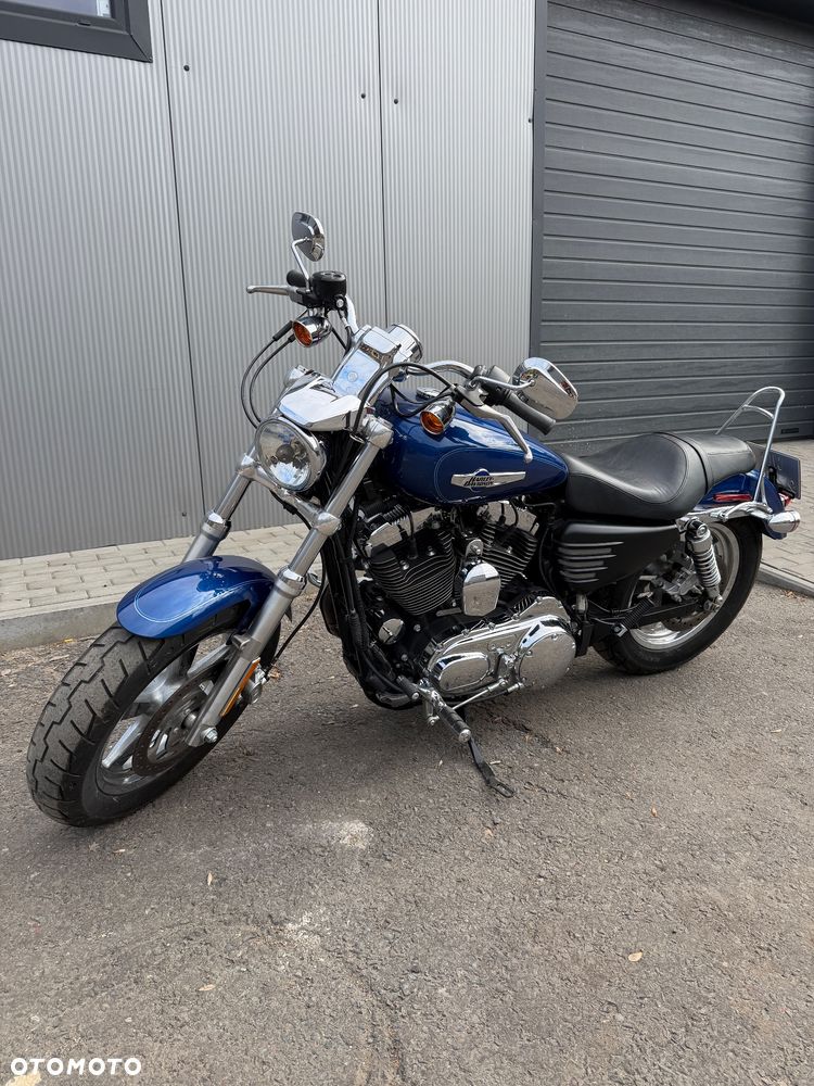 Harley-Davidson Sportster Custom 1200C - 1