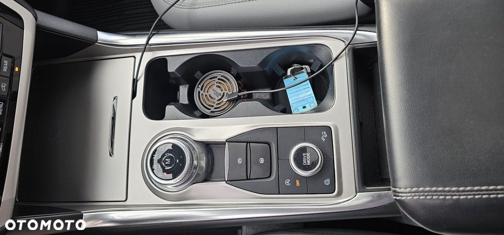 Ford Explorer - 20