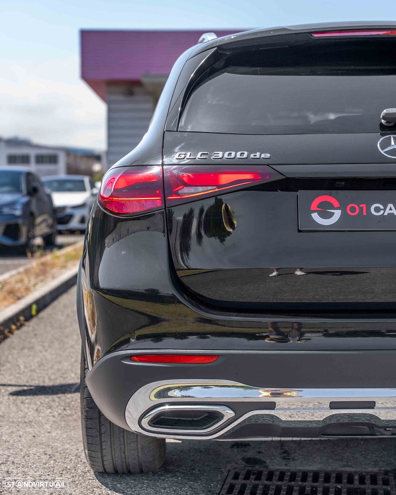 Mercedes-Benz GLC 300 de 4Matic 9G-TRONIC - 9