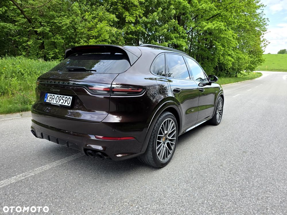 Porsche Cayenne E-Hybrid Platinum Edition - 8