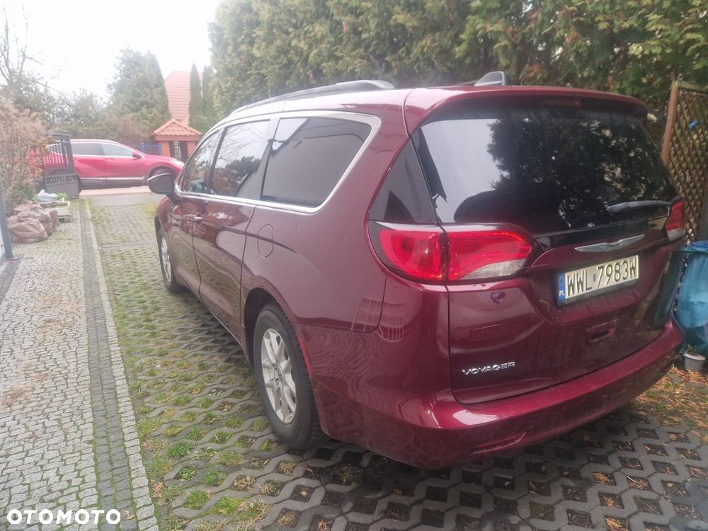 Chrysler Pacifica - 6