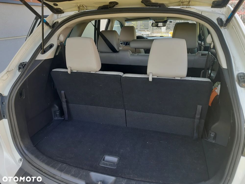 Mazda CX-9 - 16