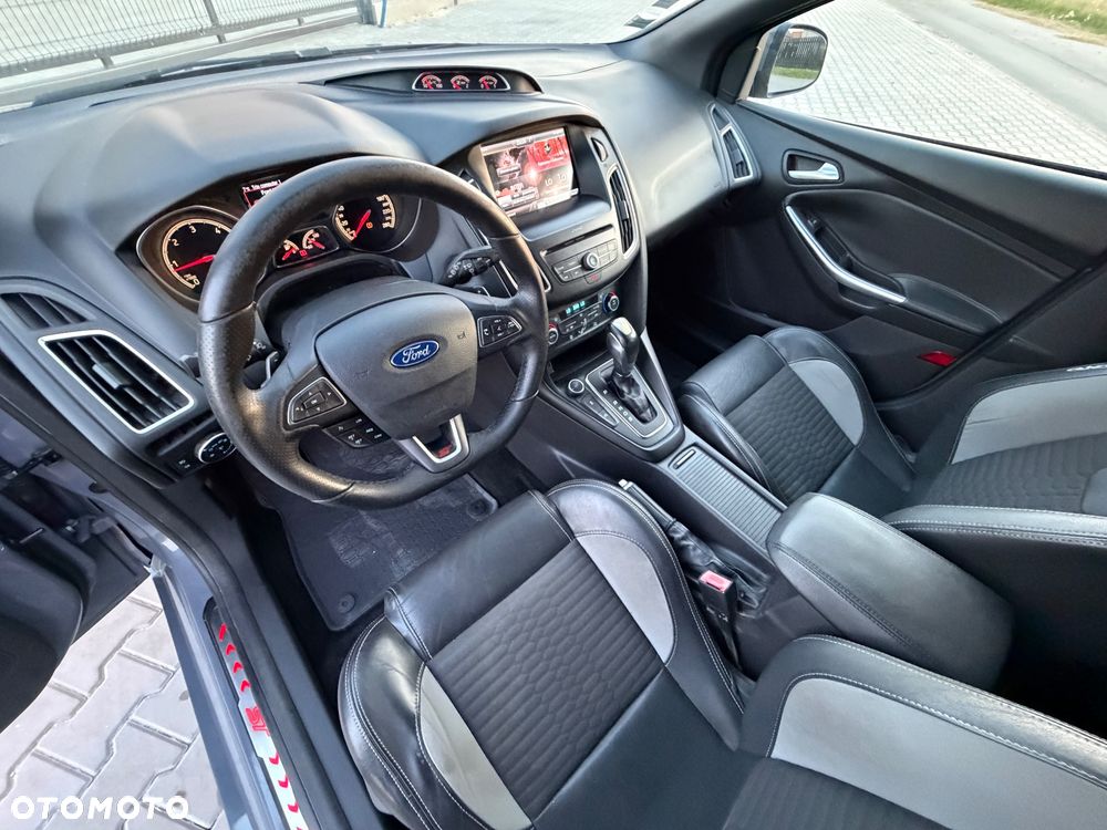 Ford Focus 2.0 TDCi ST-2 PowerShift - 5