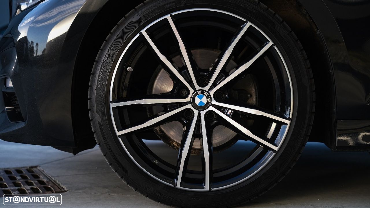 BMW 320 - 12