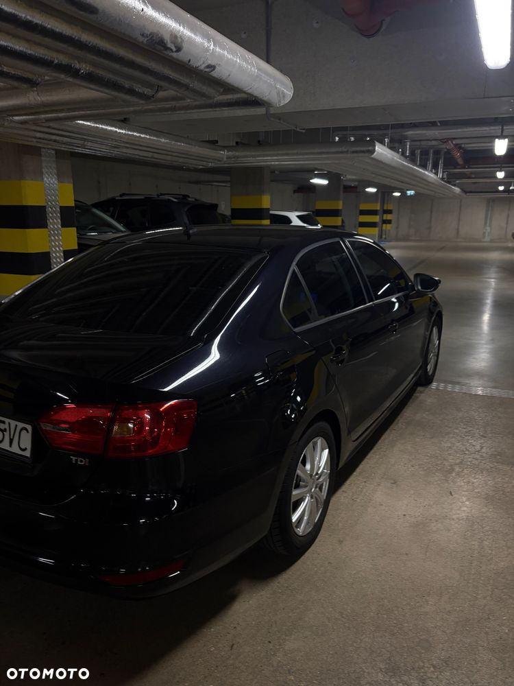 Volkswagen Jetta 1.6 TDI Trendline CityLine - 7