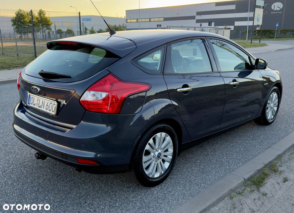 Ford Focus 1.6 Titanium - 4