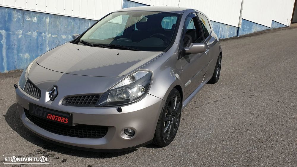 Renault Clio 2.0 16V Sport - 21