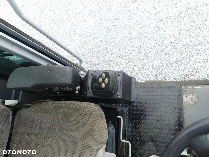 Fuchs MHL350 z Niemiec / Chwytak do złomu / - 13