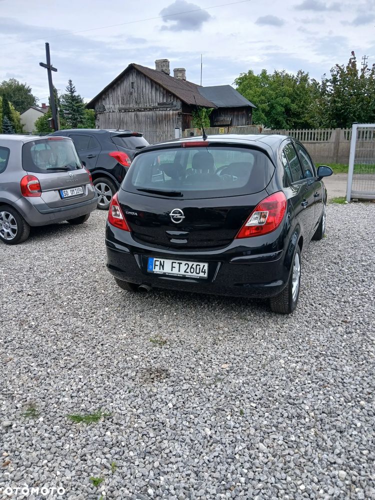 Opel Corsa - 11