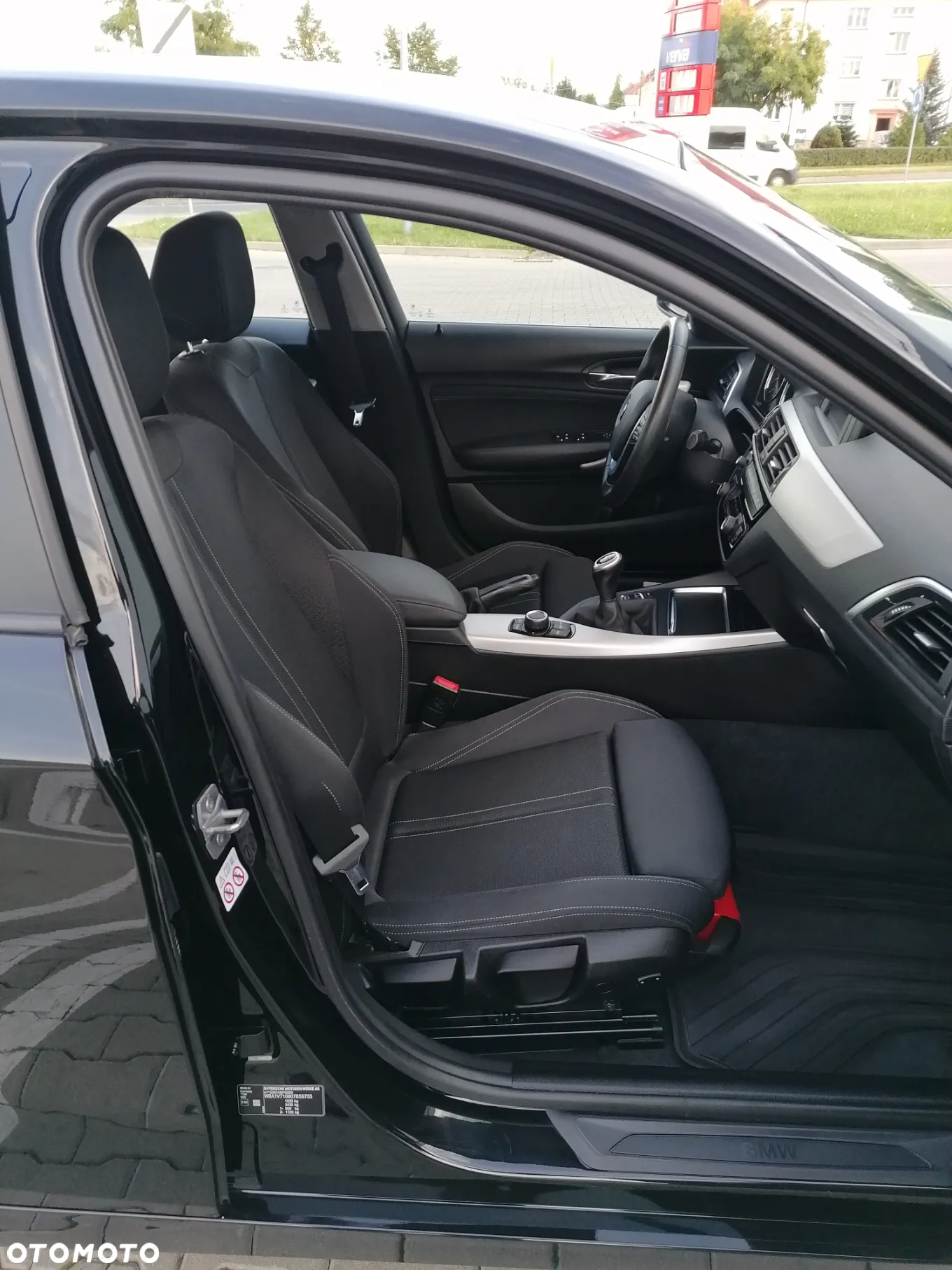 BMW Seria 1 116d EfficientDynamics - 19