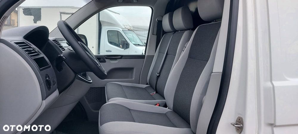 Volkswagen TRANSPORTER - 13