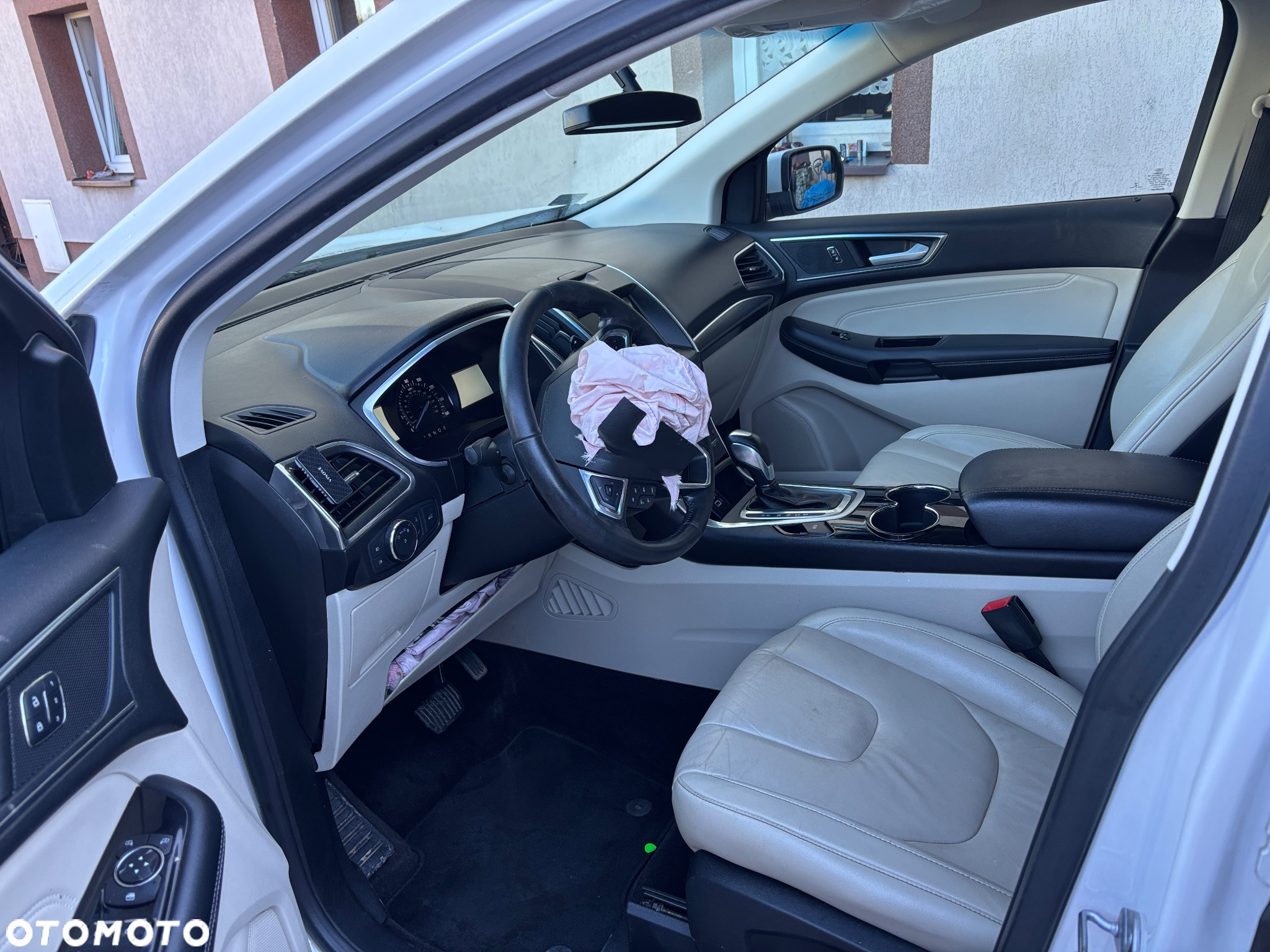 Ford Edge - 6