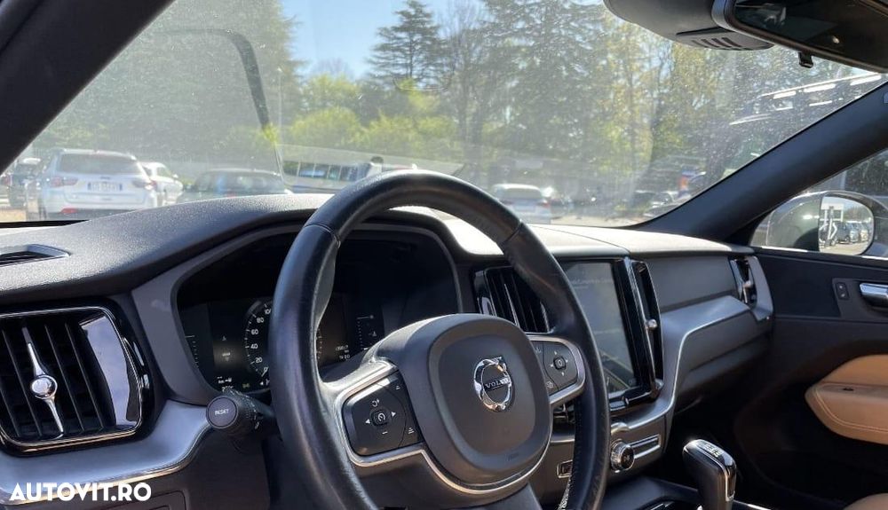 Volvo XC 60 - 3