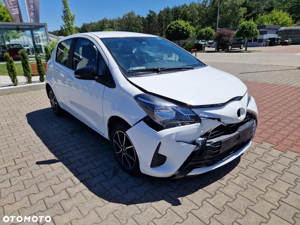 Toyota Yaris 1.0 Active EU6 - 8