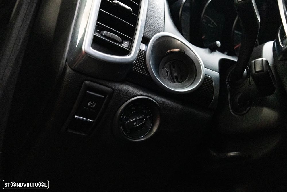 Porsche Cayenne Diesel Platinum Edition - 27