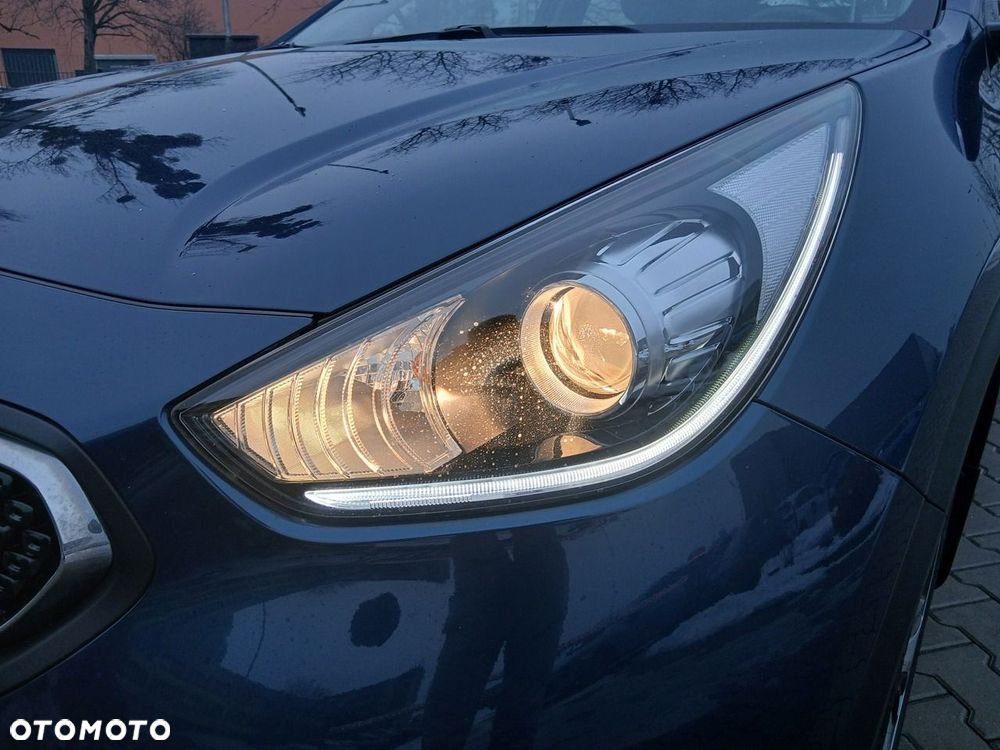 Kia Niro 1.6 GDI Hybrid L - 12