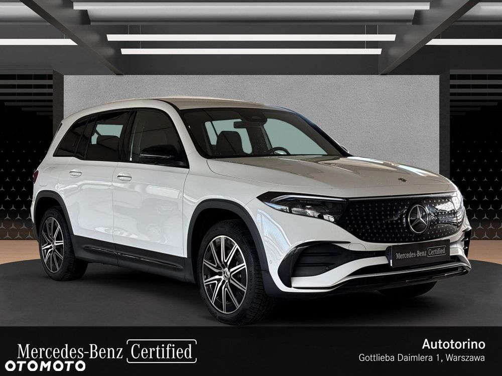 Mercedes-Benz EQB - 8