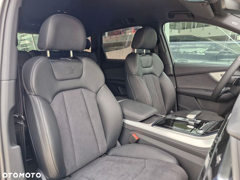 Audi Q7 - 12