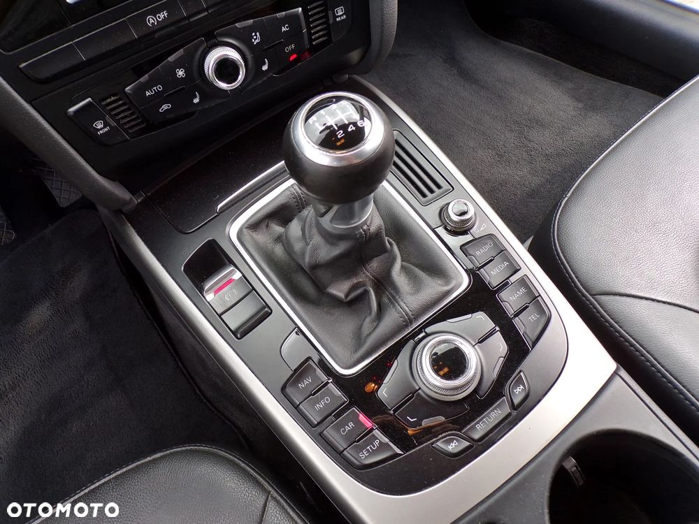 Audi A4 Limousine 2.0 TDI DPF Ambiente - 23